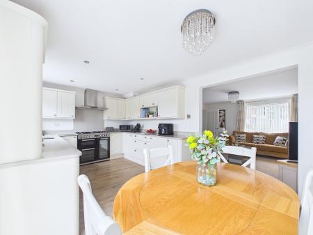 3 bedroom Detached house for sale in Briars Green, St Helens, WA10