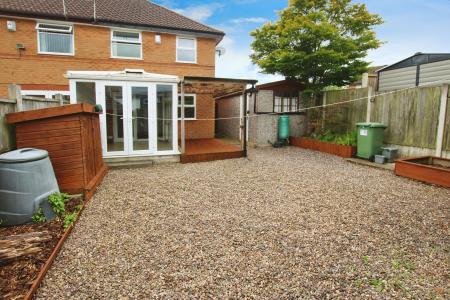 3 bedroom Semi-detached house to let in Shire Green, St Helens, WA9