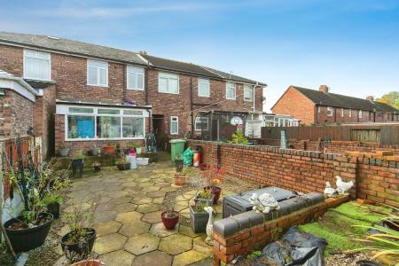 3 bedroom Terraced House for sale in Piele Road, Haydock, WA11