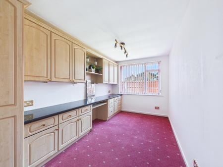 3 bedroom Bungalow for sale in Wagon Lane, Haydock, St Helens, WA11