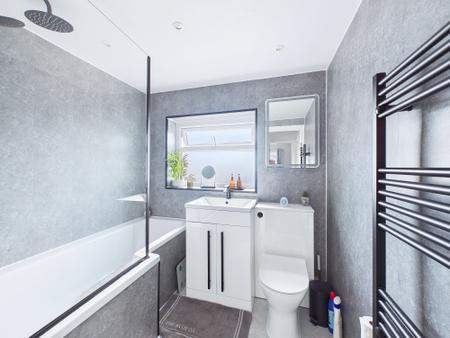 3 bedroom Semi-detached house for sale in Hamilton Road, Windle, St Helens, WA10
