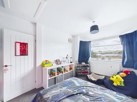 3 bedroom Semi-detached house for sale in Hamilton Road, Windle, St Helens, WA10