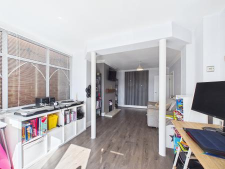 3 bedroom Semi-detached house for sale in Hamilton Road, Windle, St Helens, WA10