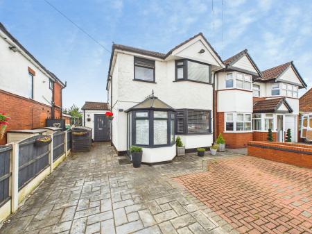 3 bedroom Semi-detached house for sale in Hamilton Road, Windle, St Helens, WA10