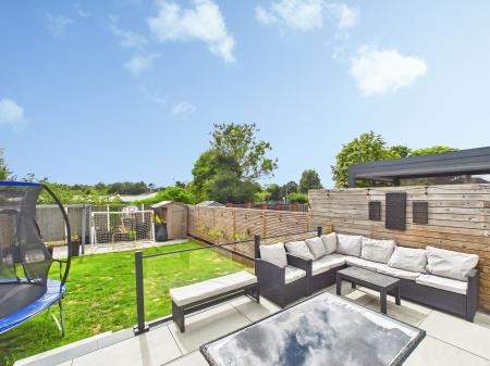 3 bedroom Semi-detached house for sale in Hamilton Road, Windle, St Helens, WA10