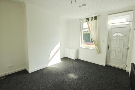 2 bedroom Terraced House to let in City Road, St Helens, WA10