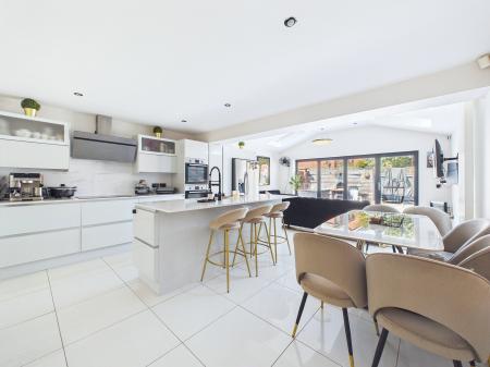 4 bedroom Detached house for sale in Rolling Mill Lane, Sutton, St Helens, WA9