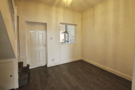 2 bedroom Terraced House to let in City Road, St Helens, WA10