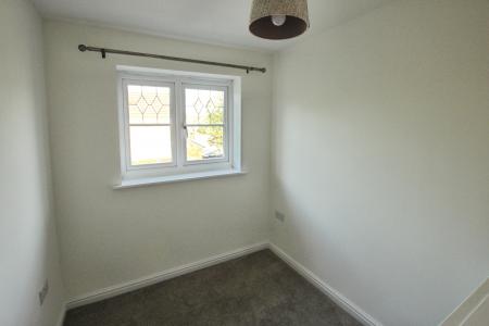 3 bedroom Semi-detached house to let in Ambleside Drive, Liverpool, L33