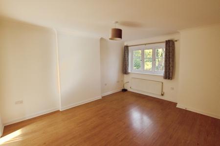 3 bedroom Semi-detached house to let in Ambleside Drive, Liverpool, L33