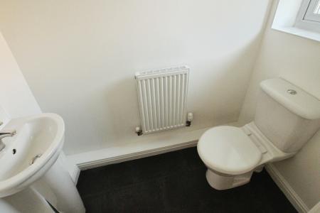 3 bedroom Semi-detached house to let in Ambleside Drive, Liverpool, L33