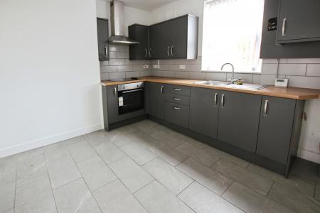 3 bedroom Semi-detached house to let in Poynter Street, Thatto Heath, St Helens, WA9