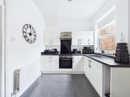 2 bedroom Terraced House for sale in Gleave Street, St Helens Central, St Helens, WA10
