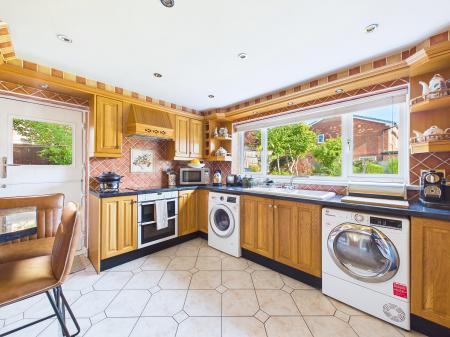 4 bedroom Detached house for sale in Stretton Avenue, St Helens, WN5