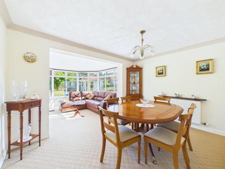 4 bedroom Detached house for sale in Stretton Avenue, St Helens, WN5