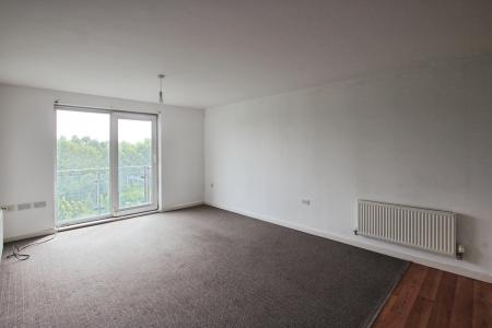 2 bedroom Flat to let in Lower Hall Street, St Helens, WA10