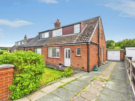 Coultshed Avenue, Billinge, WN5