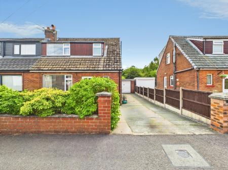 3 bedroom Semi-detached house for sale in Coultshed Avenue, Billinge, Billinge, WN5
