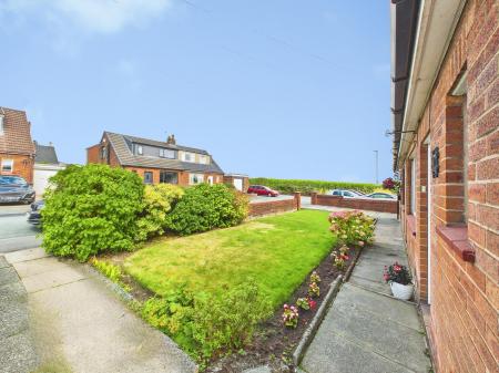3 bedroom Semi-detached house for sale in Coultshed Avenue, Billinge, Billinge, WN5