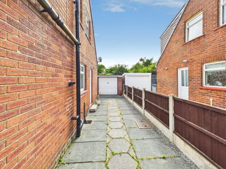 3 bedroom Semi-detached house for sale in Coultshed Avenue, Billinge, Billinge, WN5