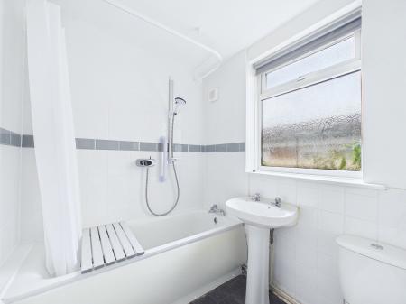 2 bedroom Terraced House for sale in West End Road, Haydock, WA11
