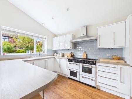 3 bedroom Semi-detached house for sale in Queens Drive, Windle, St Helens, WA10