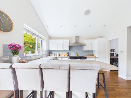 3 bedroom Semi-detached house for sale in Queens Drive, Windle, St Helens, WA10