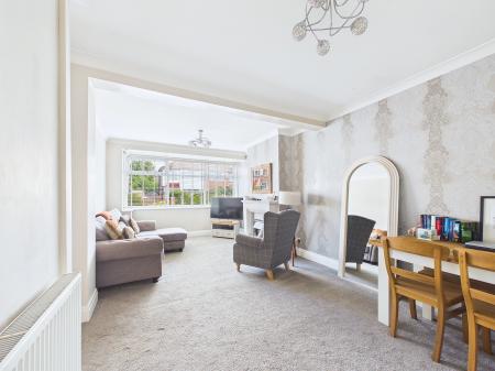 3 bedroom Semi-detached house for sale in Queens Drive, Windle, St Helens, WA10