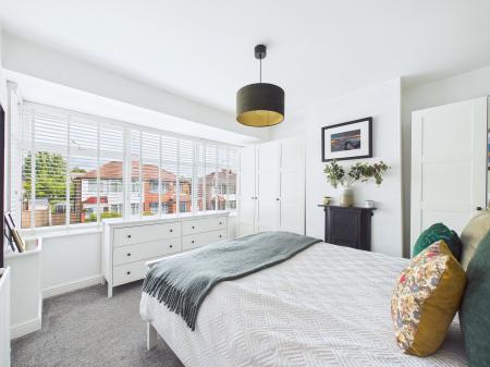 3 bedroom Semi-detached house for sale in Queens Drive, Windle, St Helens, WA10