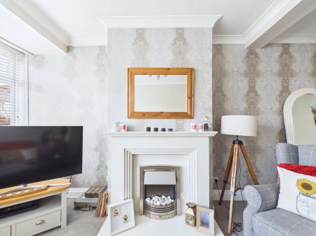 3 bedroom Semi-detached house for sale in Queens Drive, Windle, St Helens, WA10