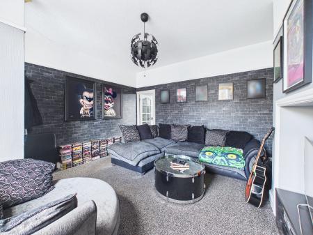 2 bedroom Terraced House for sale in Clipsley Lane, Haydock, St Helens, WA11