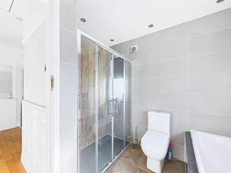 4 bedroom Semi-detached house for sale in St Helens Road, Rainford, St Helens, WA11