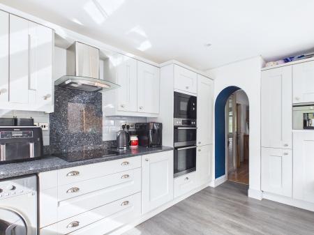 4 bedroom Semi-detached house for sale in St Helens Road, Rainford, St Helens, WA11