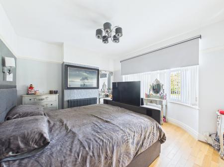 4 bedroom Semi-detached house for sale in St Helens Road, Rainford, St Helens, WA11