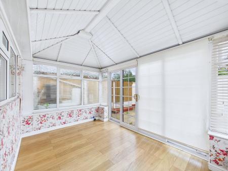 2 bedroom Semi-detached house for sale in Grantham Crescent, Laffak, St Helens, WA11