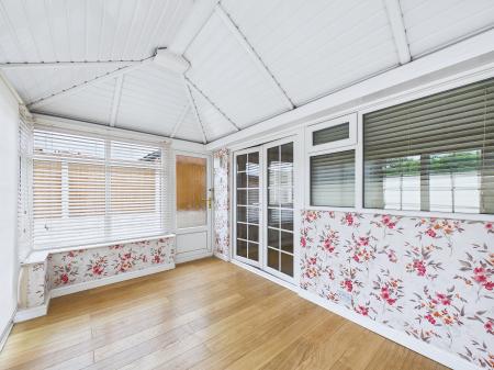 2 bedroom Semi-detached house for sale in Grantham Crescent, Laffak, St Helens, WA11