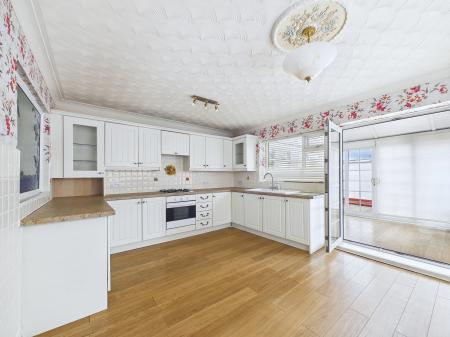 2 bedroom Semi-detached house for sale in Grantham Crescent, Laffak, St Helens, WA11