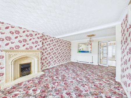 2 bedroom Semi-detached house for sale in Grantham Crescent, Laffak, St Helens, WA11