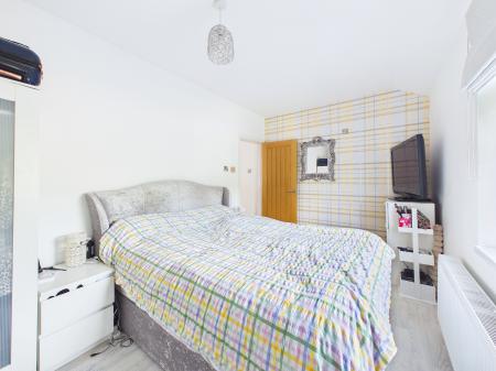 3 bedroom Semi-detached house for sale in Doulton Street, West Park, St Helens, WA10