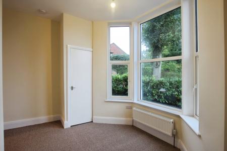 1 bedroom Flat to let in Prescot Road, St Helens, WA10