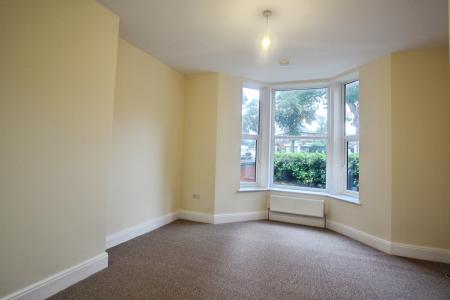 1 bedroom Flat to let in Prescot Road, St Helens, WA10