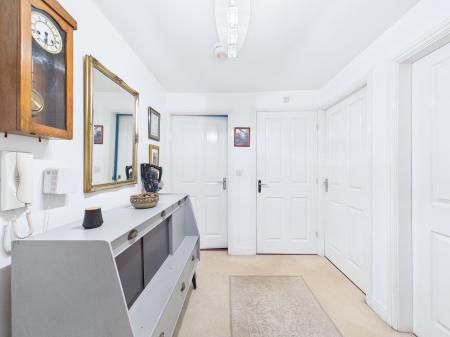 2 bedroom Apartment for sale in Delph Hollow Way, Sutton Park, St Helens, WA9