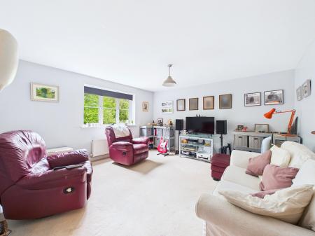 2 bedroom Apartment for sale in Delph Hollow Way, Sutton Park, St Helens, WA9