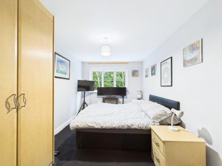 2 bedroom Apartment for sale in Delph Hollow Way, Sutton Park, St Helens, WA9