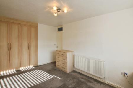 3 bedroom Semi-detached house to let in Neston Avenue, Clock Face, St Helens, WA9