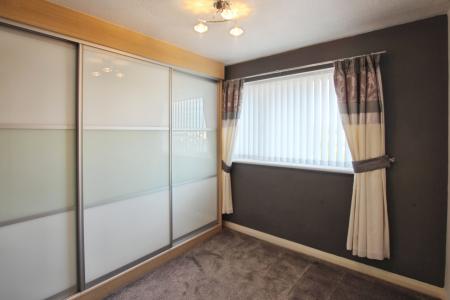 3 bedroom Semi-detached house to let in Neston Avenue, Clock Face, St Helens, WA9
