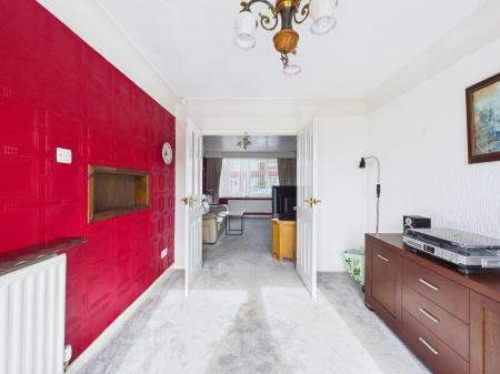 3 bedroom Semi-detached house for sale in Farndon Avenue, Sutton Manor, St Helens, WA9
