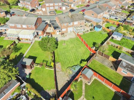3 bedroom Semi-detached house for sale in Farndon Avenue, Sutton Manor, St Helens, WA9