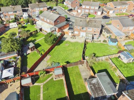 3 bedroom Semi-detached house for sale in Farndon Avenue, Sutton Manor, St Helens, WA9