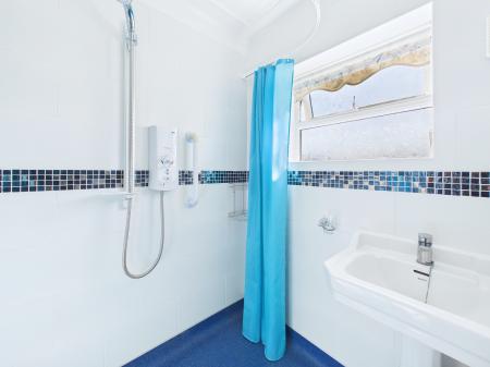 3 bedroom Semi-detached house for sale in Farndon Avenue, Sutton Manor, St Helens, WA9